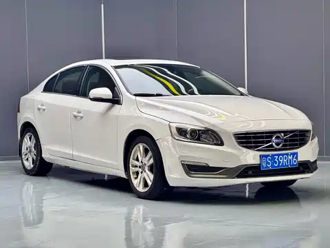 Volvo S60, 2014