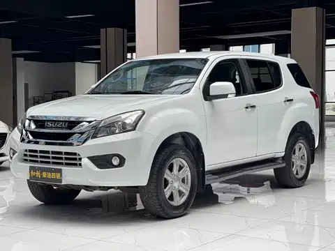 Isuzu mu-X Ranger, 2016
