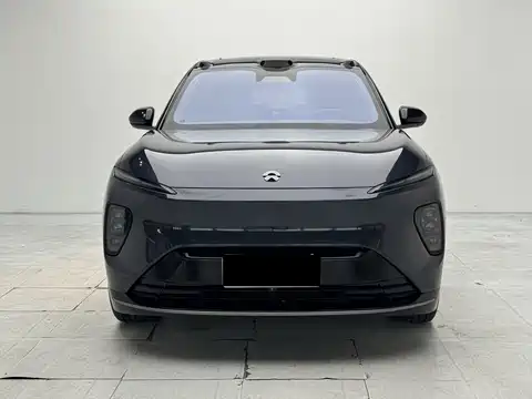 NIO ES8, 2024