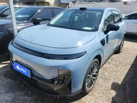 Leapmotor B10, 2025