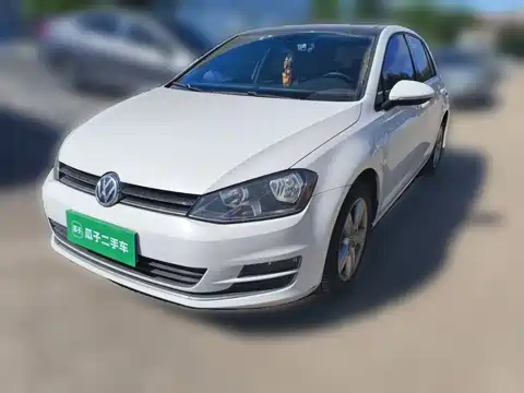 Volkswagen Golf, 2014
