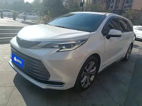 Toyota Sienna, 2023