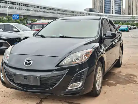 Mazda Mazda3 Axela, 2013