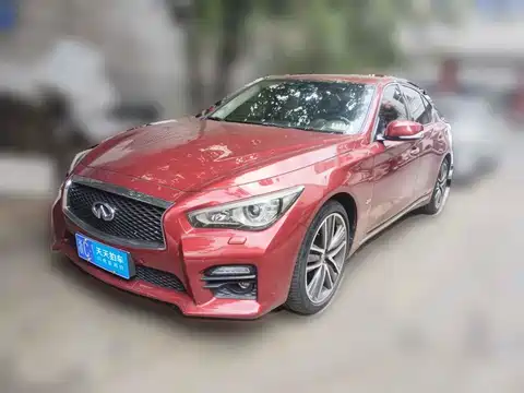 Infiniti Q50L, 2016