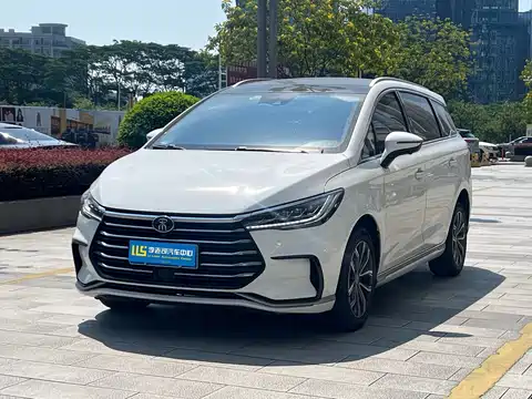 BYD Song MAX, 2021