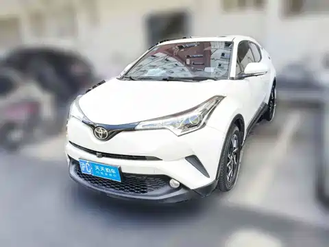 Toyota C-HR, 2020