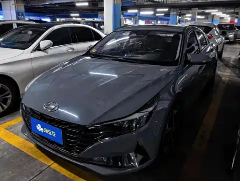Hyundai Elantra, 2021