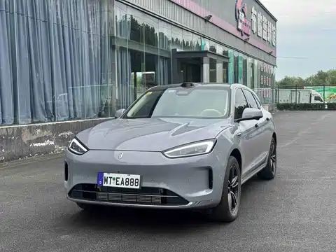 AITO Wenjie AITO M5, 2025
