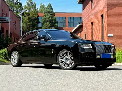 Rolls-Royce Ghost, 2022