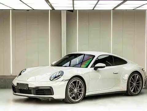 Porsche 911, 2024