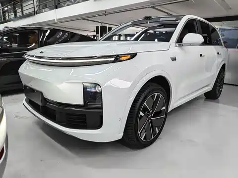 Li Auto Li L8, 2025