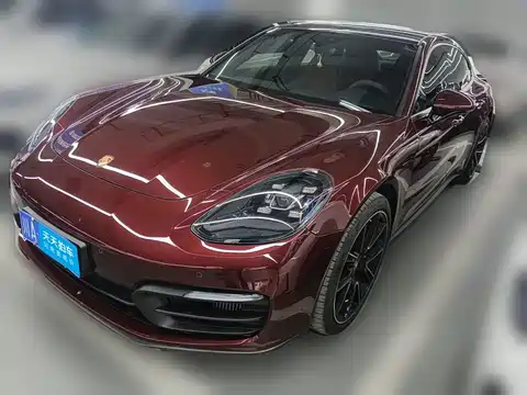 Porsche Panamera, 2021