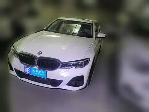 BMW 3-серии, 2021