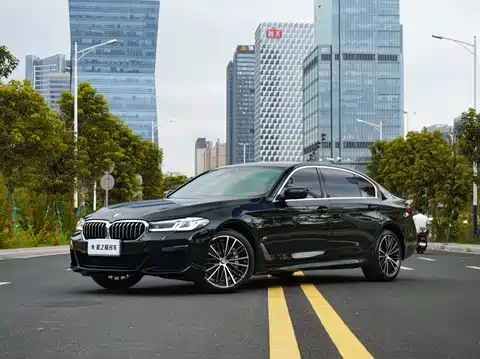 BMW 5-серии, 2023