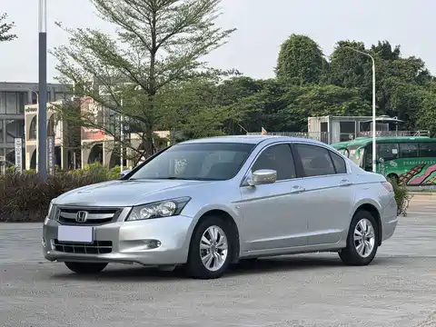 Honda Accord, 2009