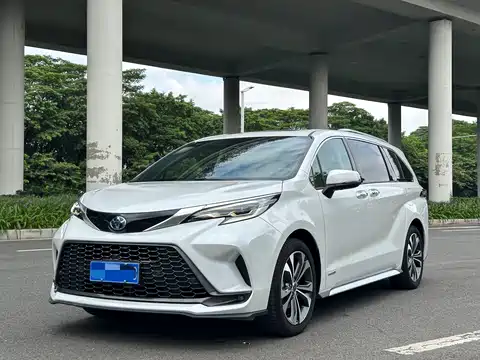 Toyota Granvia, 2023