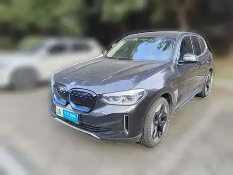 BMW iX3, 2021