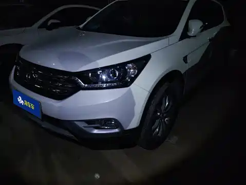 Dongfeng Aeolus Dongfeng Fengshen AX7, 2015