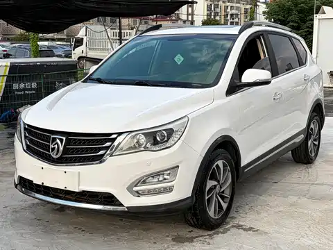 Baojun 560, 2016