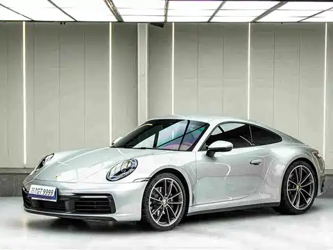 Porsche 911, 2024