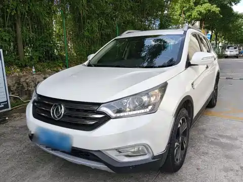 Dongfeng Aeolus Dongfeng Fengshen AX7, 2017