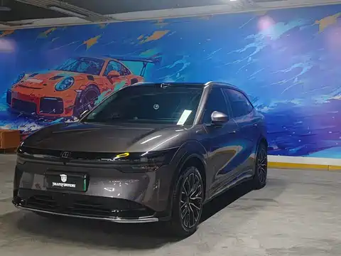 ZEEKR 7X, 2025