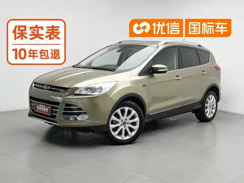 Ford Kuga, 2013