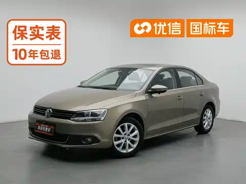 Volkswagen Sagitar, 2013