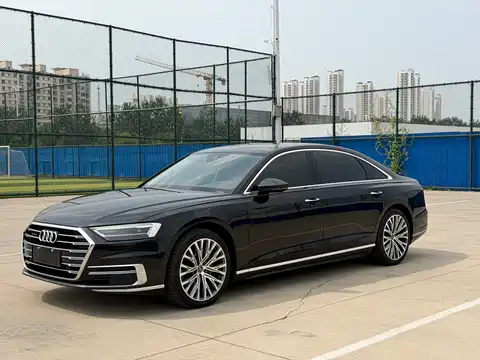 Audi A8, 2020