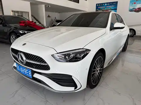 Mercedes-Benz C-Class, 2024
