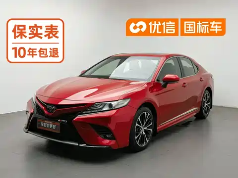 Toyota Camry, 2018