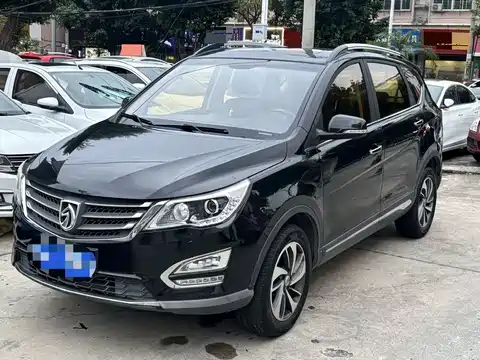 Baojun 560, 2017