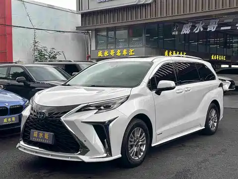 Toyota Sienna, 2022