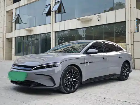 BYD Han, 2025