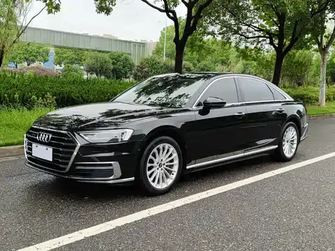 Audi A8, 2021
