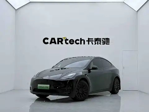 Tesla Model Y, 2021
